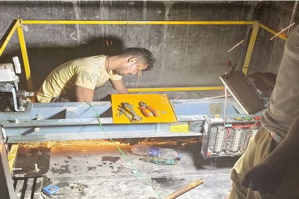 Passenger Lift Safety Precautions